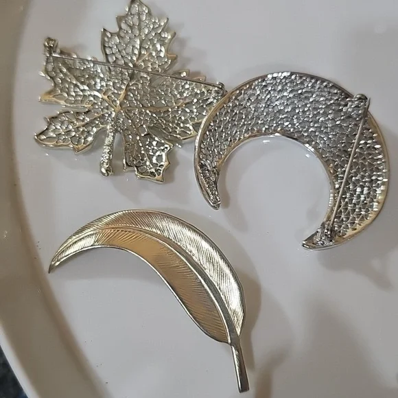 35PC Brooch LOT - Picture 8 of 8